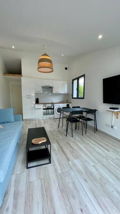Maisonnette Chaleureuse A Proximite Du Centre ناربون المظهر الخارجي الصورة